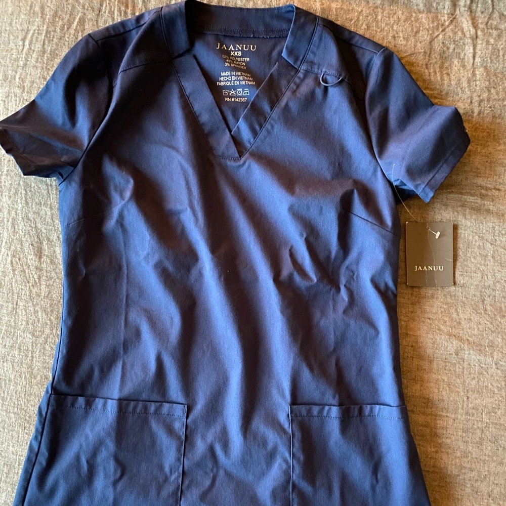 Jaanuu Scrub Top - Navy